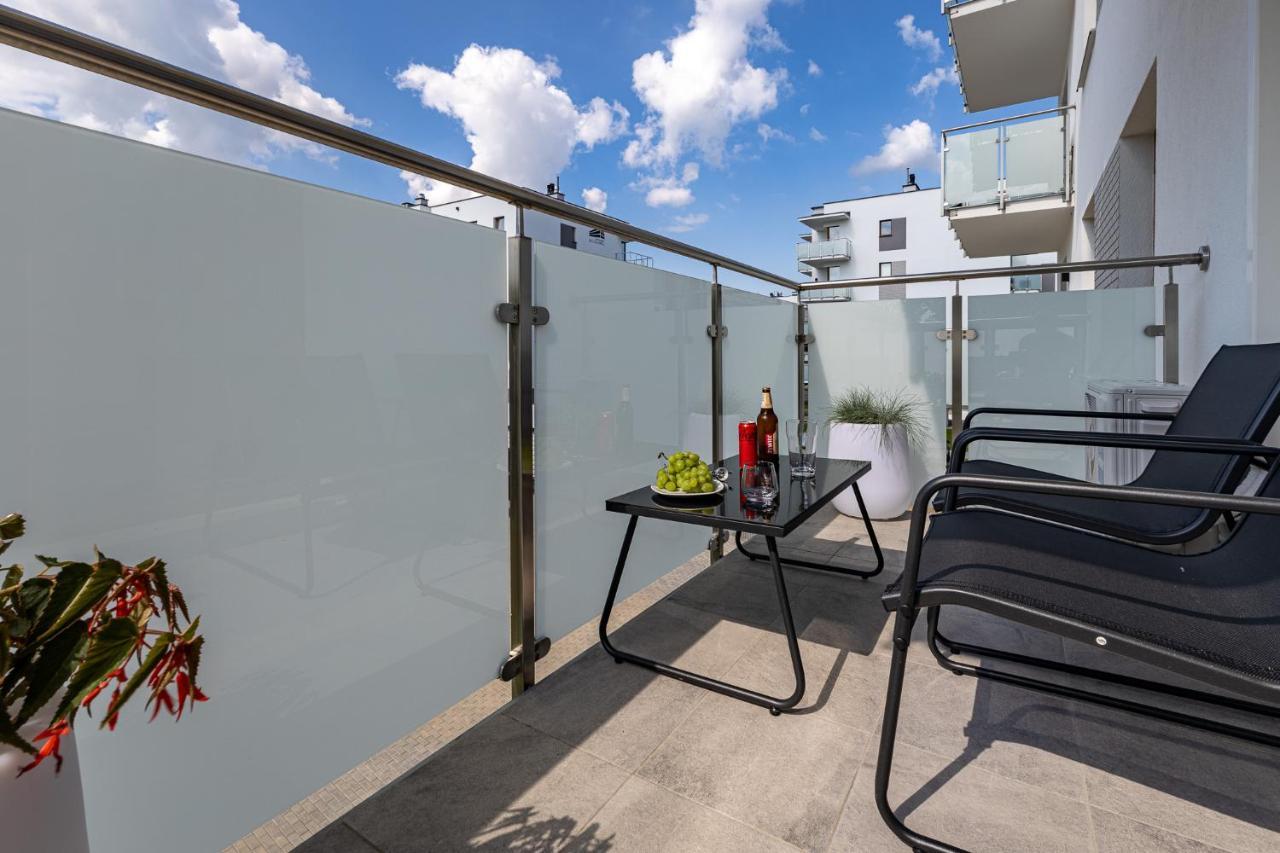 Apartament Przystan Ilawa Green ภายนอก รูปภาพ